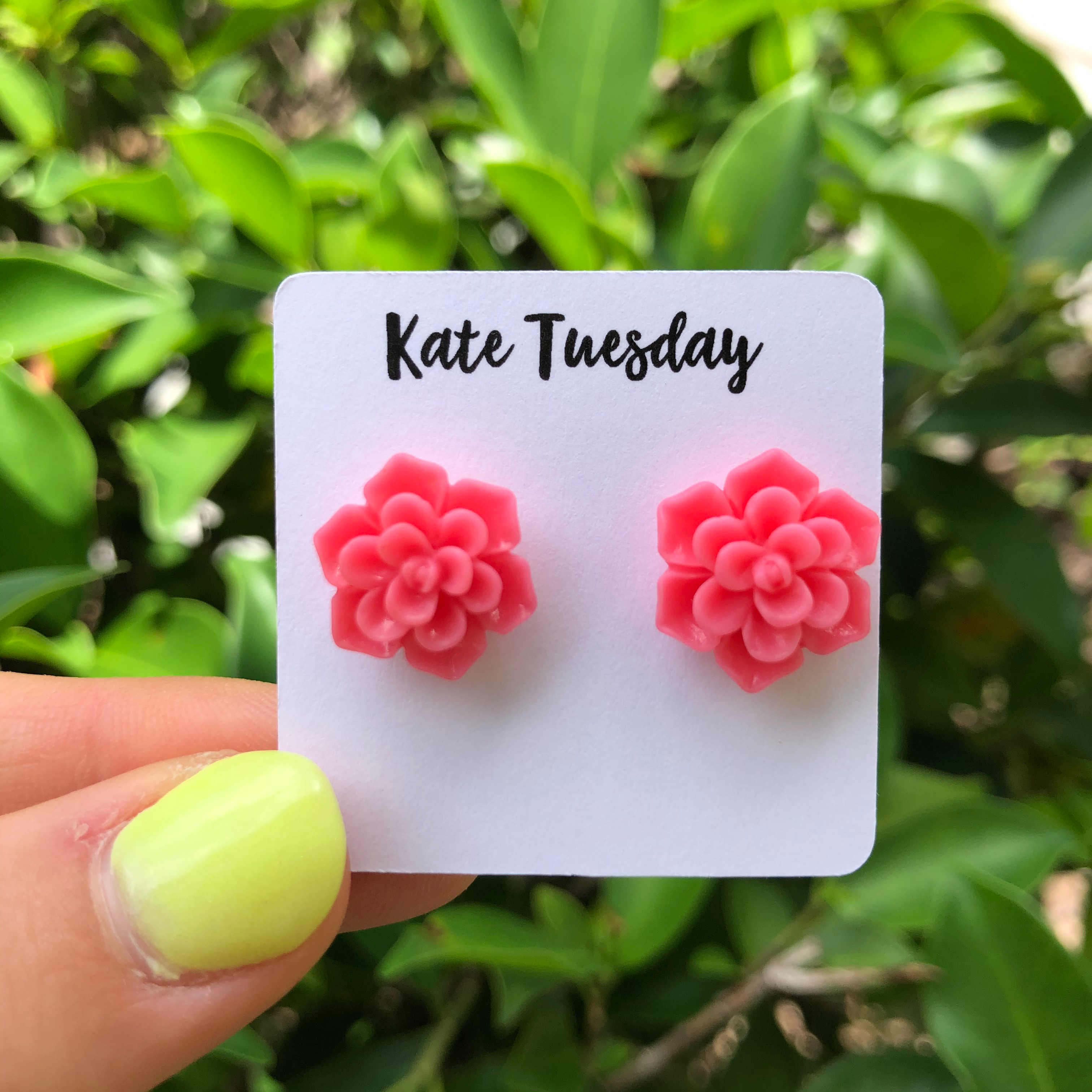 ONLINE EXCLUSIVE! Succulent Flower Stud Earrings - Pink